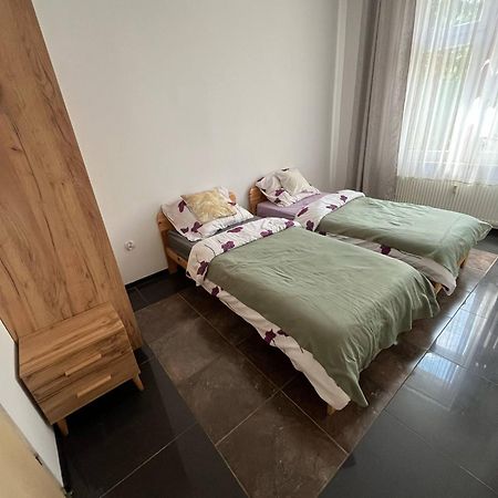 Butikowe Pokoje Zdroj Glucholazy Exterior foto